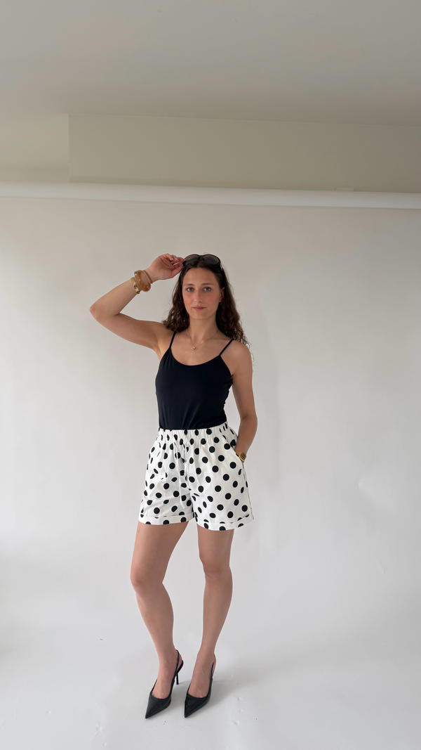 Le short Colette — witte polka dot short