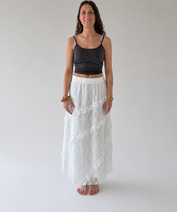 La jupe Blanche — lange kanten rok met volants